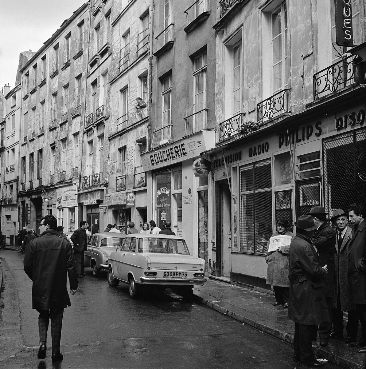 Rue des Rosiers dans le Marais en 1965